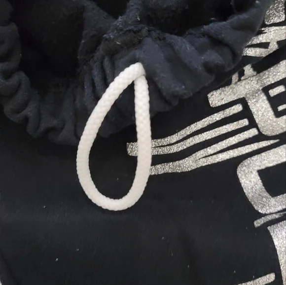 The Pulse Von Tour Black Sweatpants​ - Picture 4 of 10